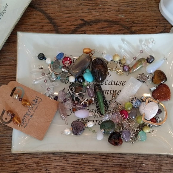 Custom Pocket Chakras + Crystals for the Holidays - Picture 6 of 10